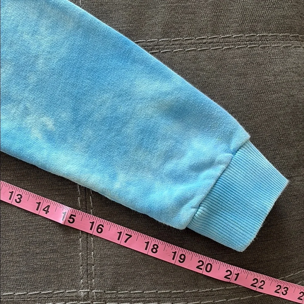 True Religion man’s Blue Crewneck Sweater with Tie-Dye Effect. M